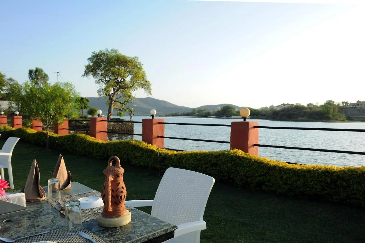 Shree Vilas Orchid - A Pichola Lake Facing Resort Udaipur